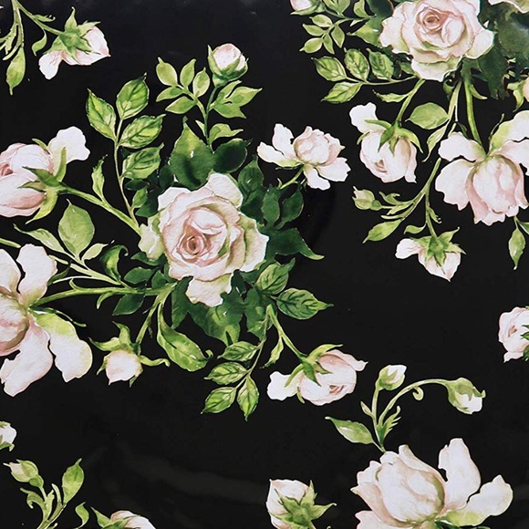 Meet your Posher, Natasha - Picture 3 of 3